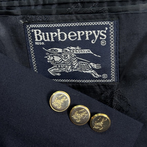 Vintage Burberrys Blazer Mens 46L Navy Wool Gold Button Classic 90s Sport Coat - Picture 1 of 14